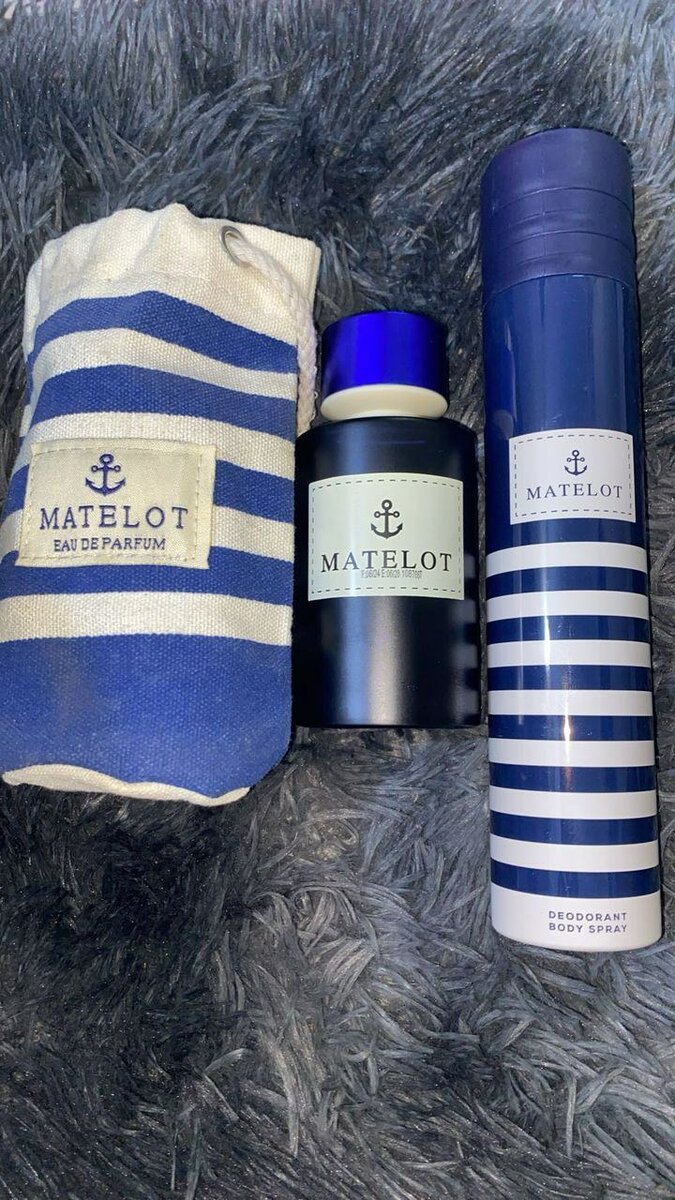 Deo et bouteilles matelot