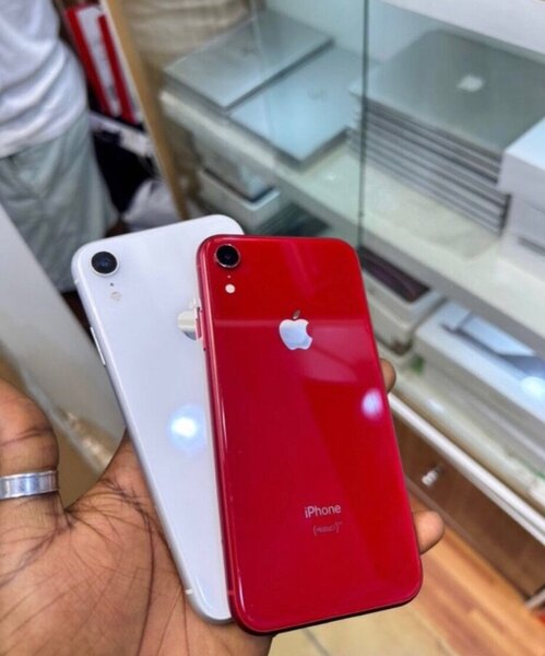 iPhone XR