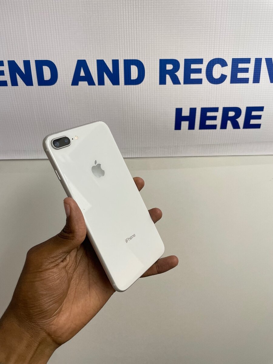 IPHONE 8 PLUS