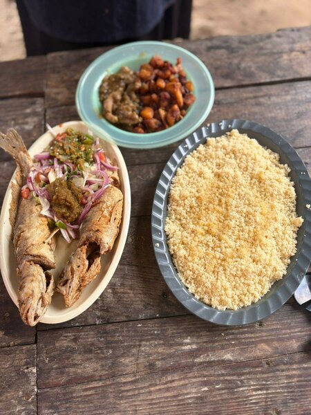 Poisson Frit avec Garnitures