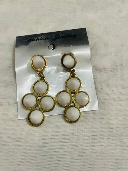 Boucles d'oreilles tendances