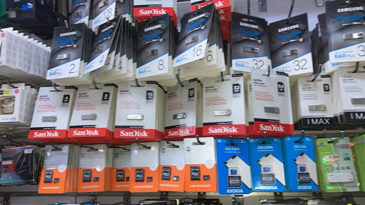 Memory Card and Pendrive