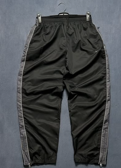 Nike track pants size : waist M / length 41 