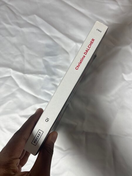 QI de Christina Dalcher