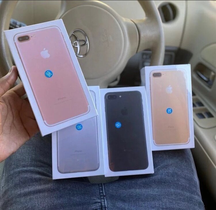 BRAND NEW 7Plus(128GB)