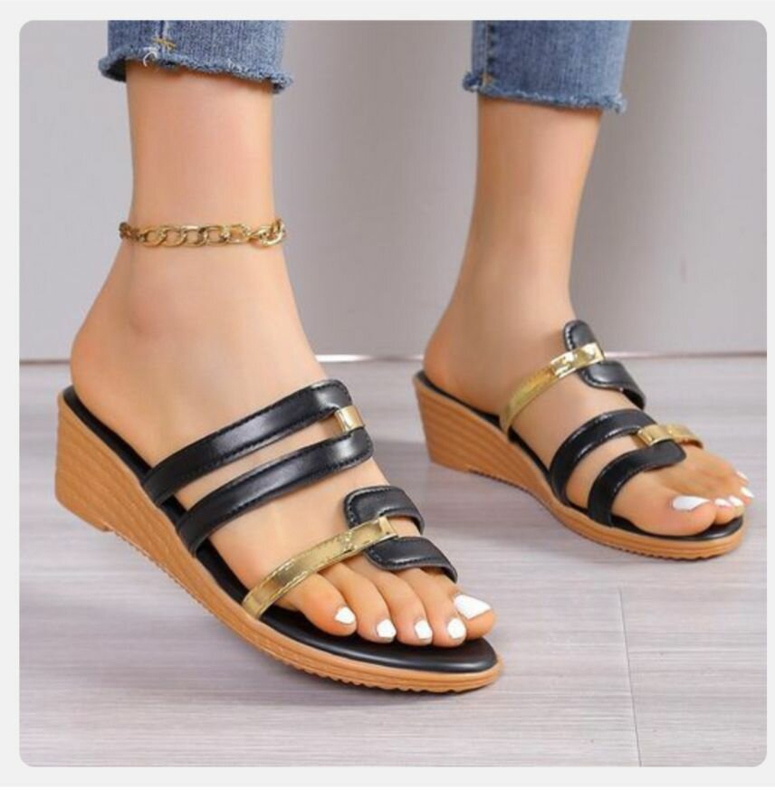 Sandales compensées élégantes