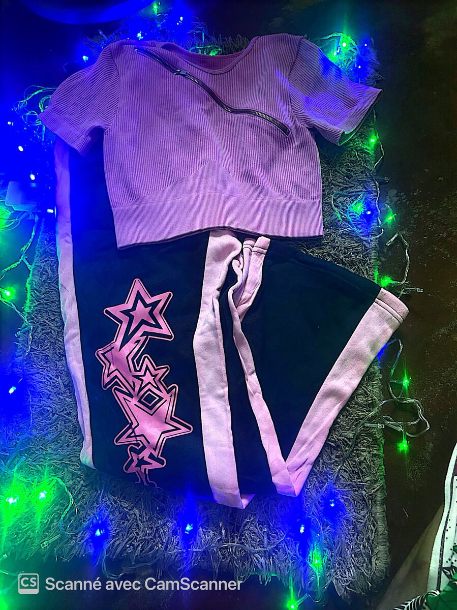 Tenues de loisirs colorées