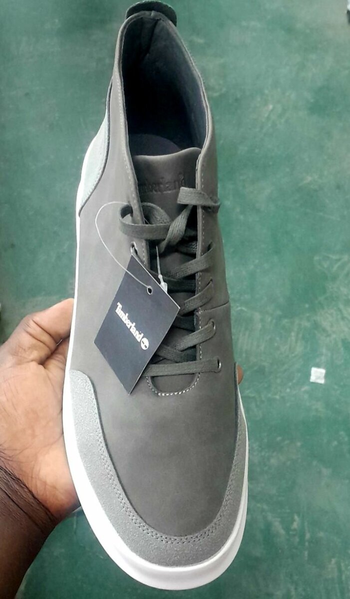 Air max,timberland sneakers