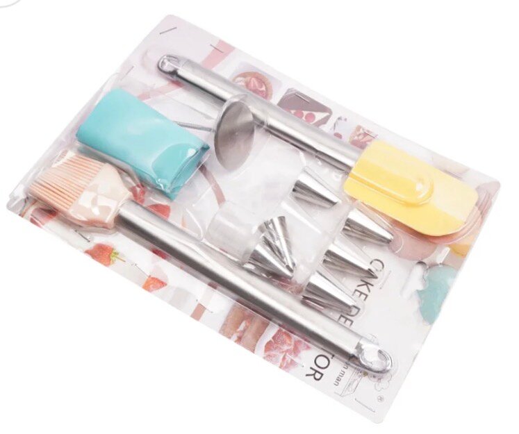 Ensemble d'ustensiles à pâtisserie