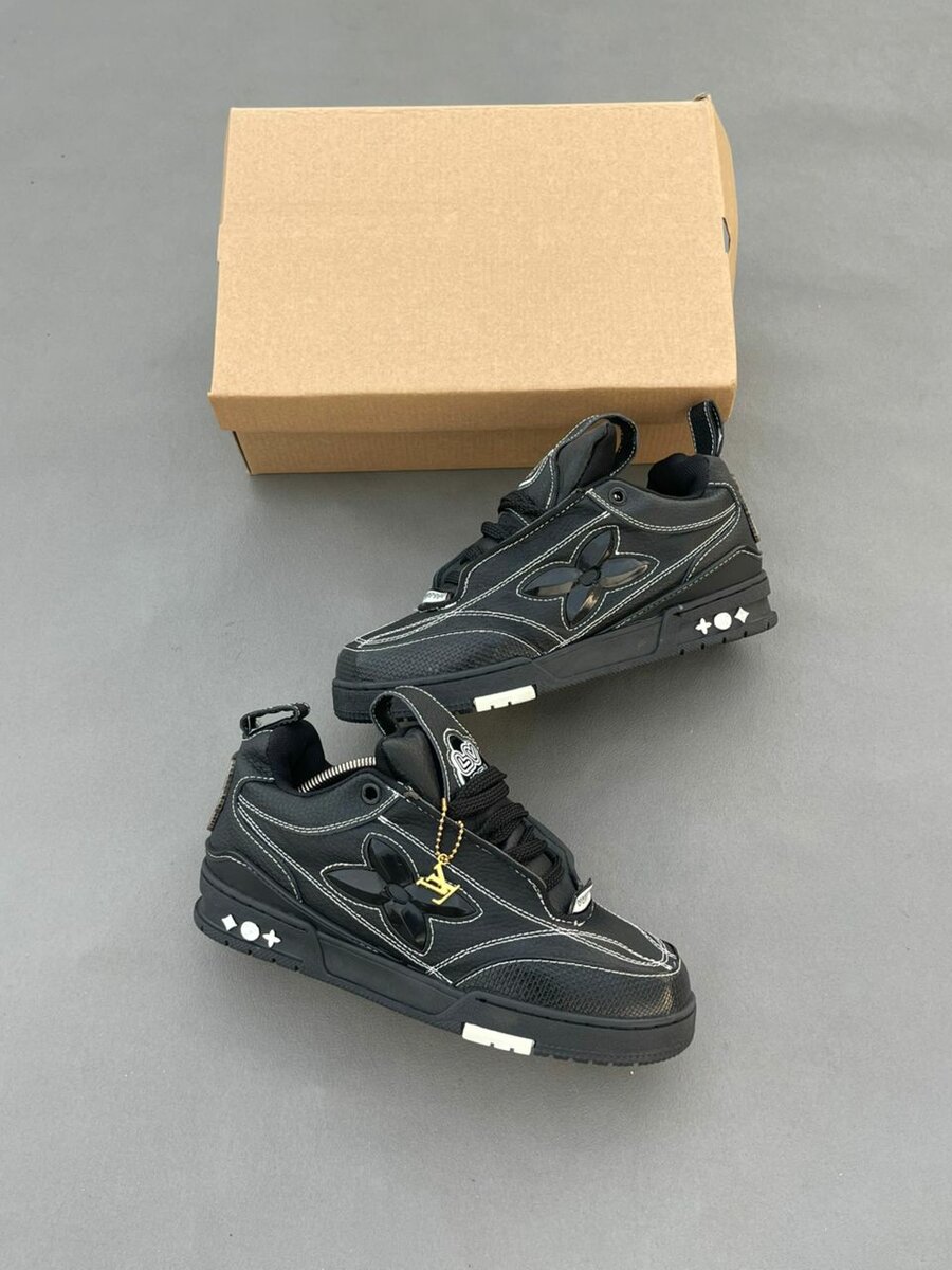 Baskets modernes unisexes