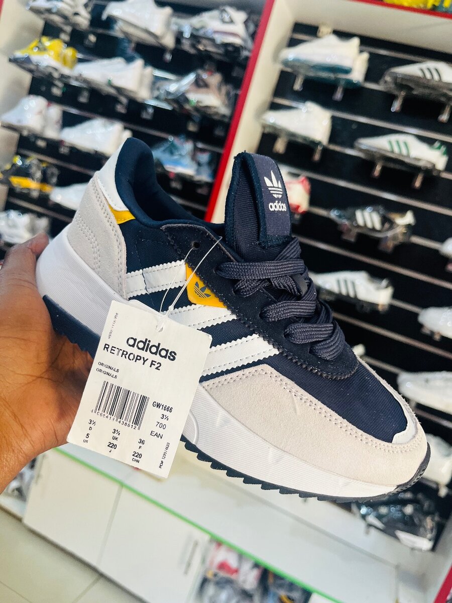 Adidas Retropy F2