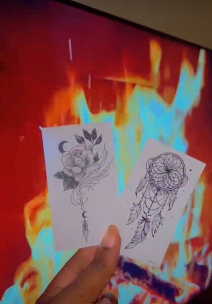 Ensemble de tatouages temporaires artistiques