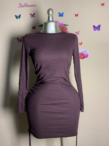 Robe moulante élégante femme