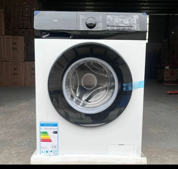 Lave-linge frontal TCL 8kg