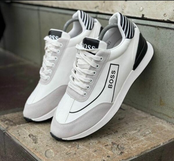 Sneakers blancs élégants
