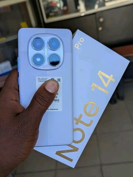 Smartphone Note 14 Pro