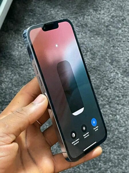 iPhone 128GB Smartphone