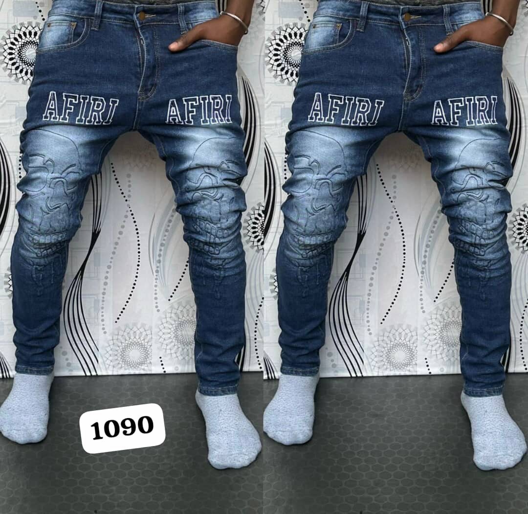 Jeans  homme taille 30-31-32-33-34-36-38-40