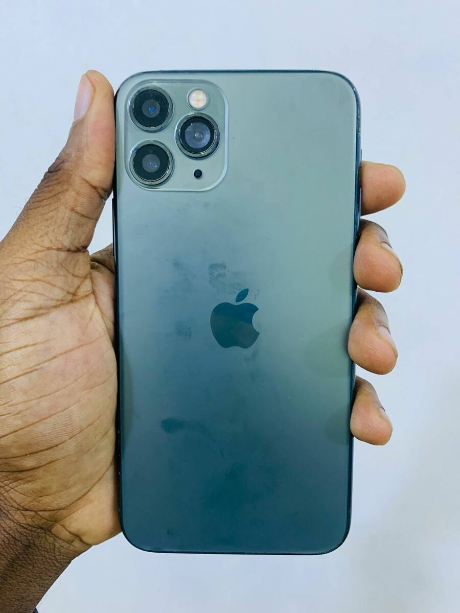 iPhone 11 Pro / Dual Sim