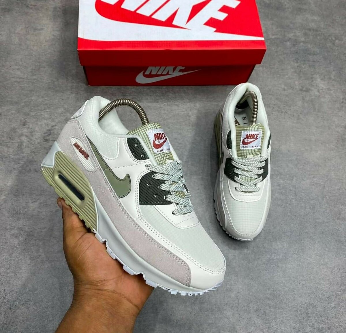 NIKE AIRMAX