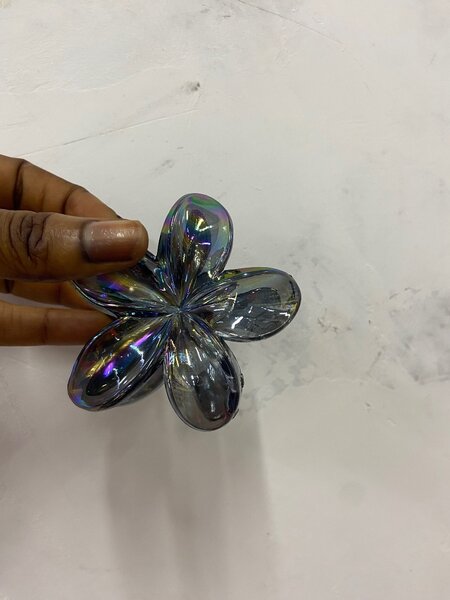 Flower hair clip