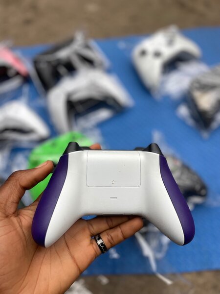 Manette Xbox Serie X quasi