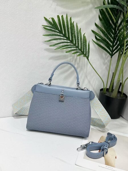 Sac à bandoulière élégant