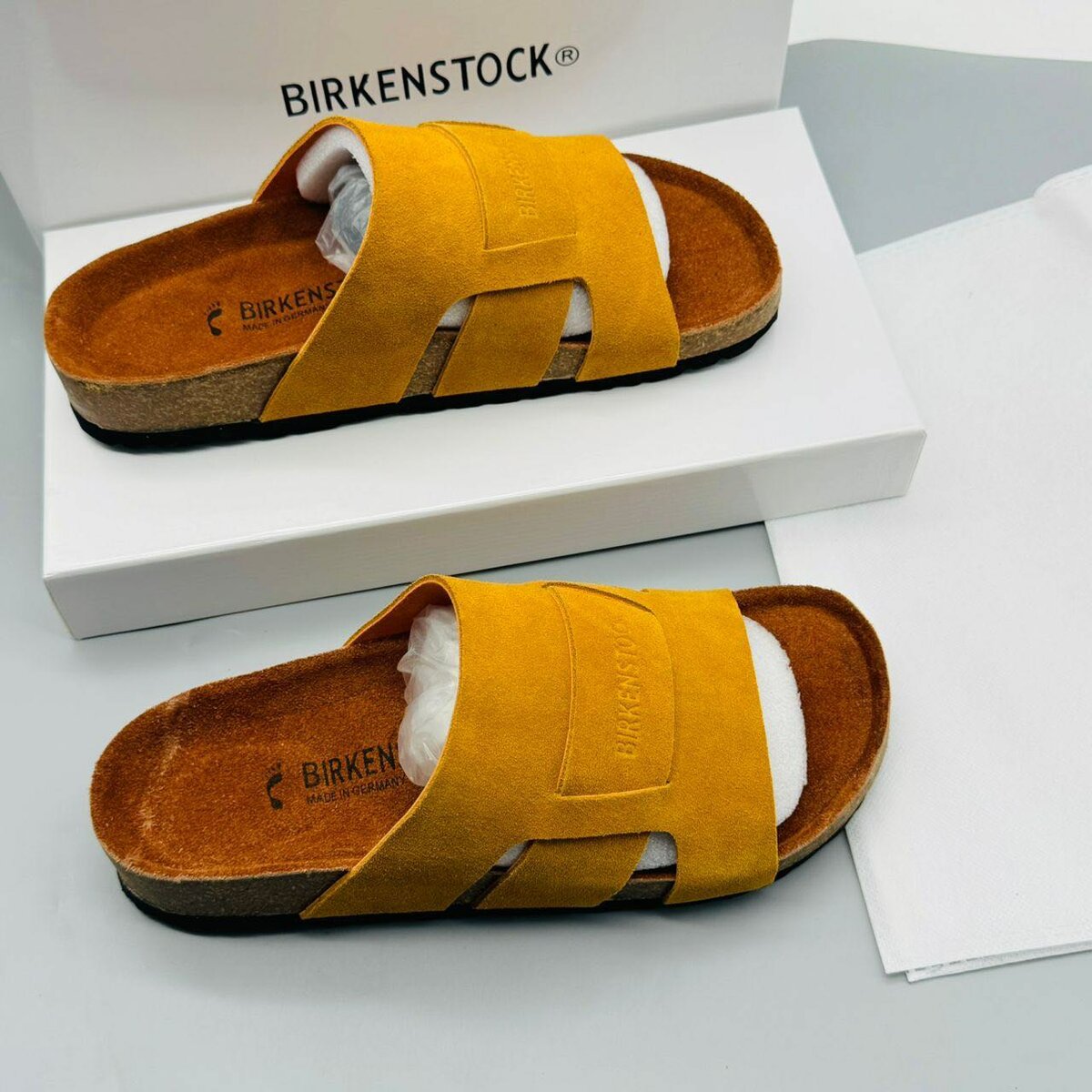 BIRKENSTOCK