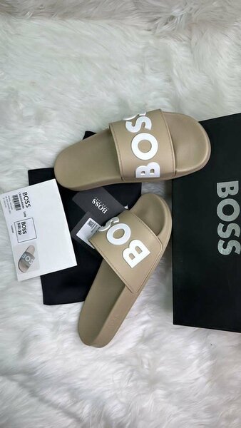 Sandales de marque tendance