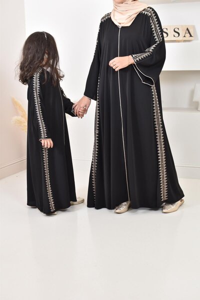 Abaya élégante noire