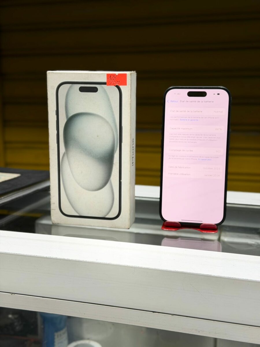 iPhone 15 simple 128giga /2puc