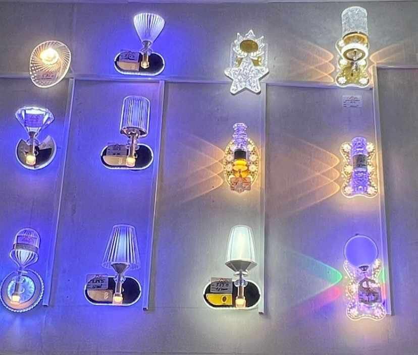 Éclairage LED plafond moderne