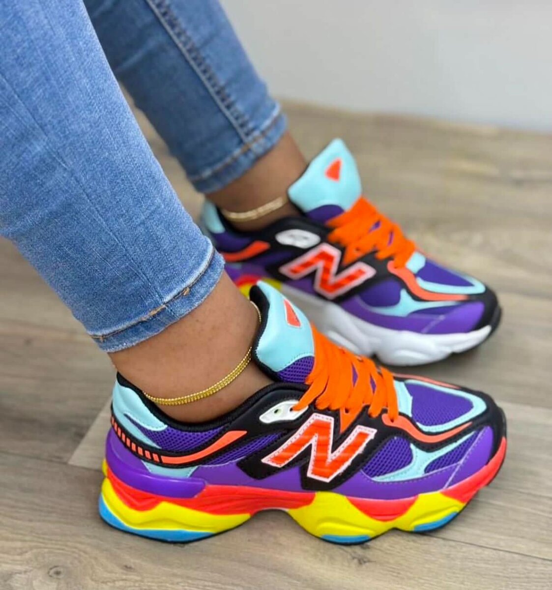 NEW BALANCE 9060
