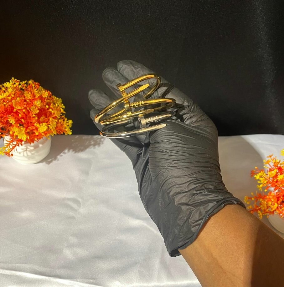 Bracelets en cartier