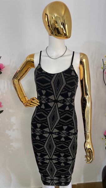 Robe moulante à motif géométrique