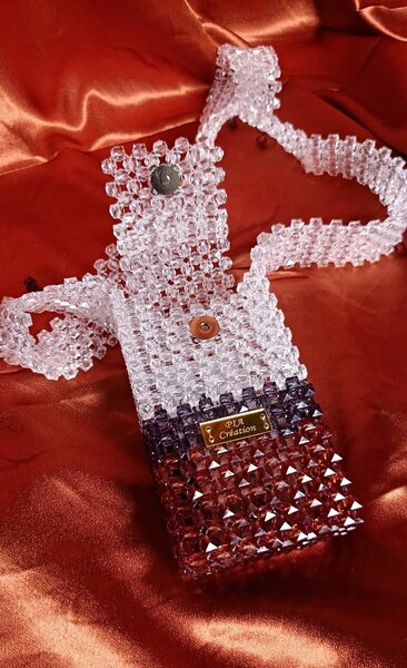 Sac en perles de qualité chic