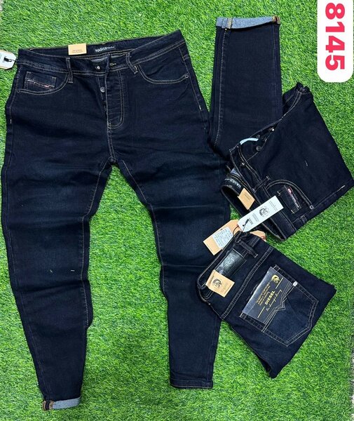 Jeans slim homme moderne