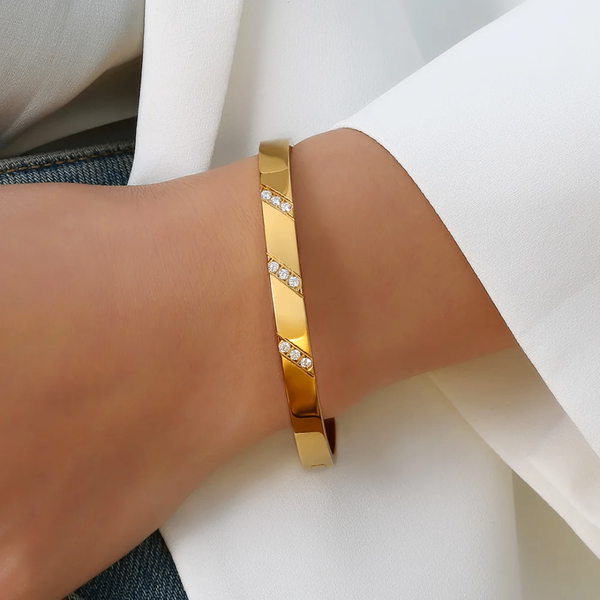 Bracelet élégant avec cristaux