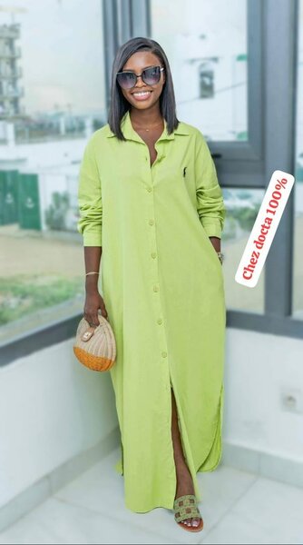 Robe Chemise Longue Élégante