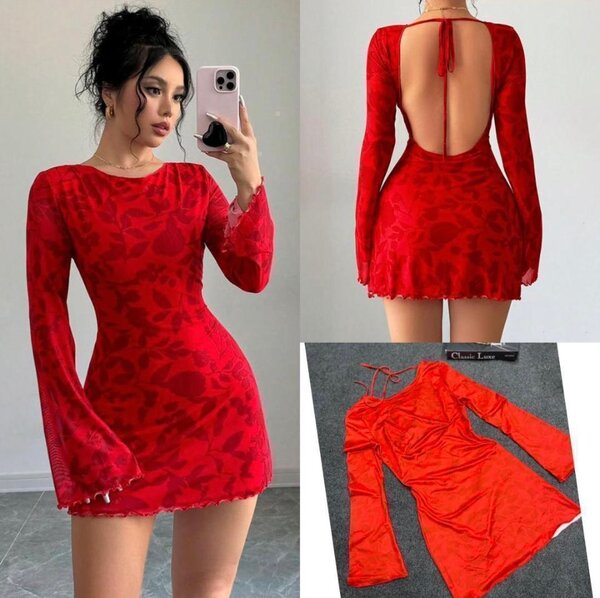 Robe rouge moulante élégante