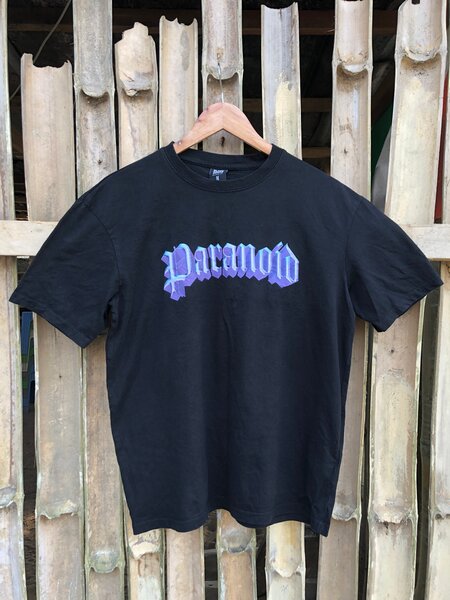 T-shirt noir Paranoid