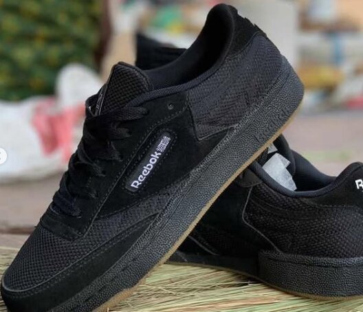 Quality Reebok Shoes black