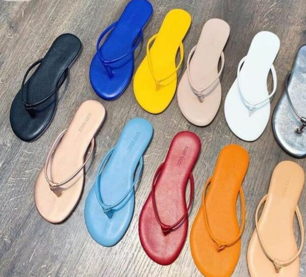 Sandales élégantes multicolores