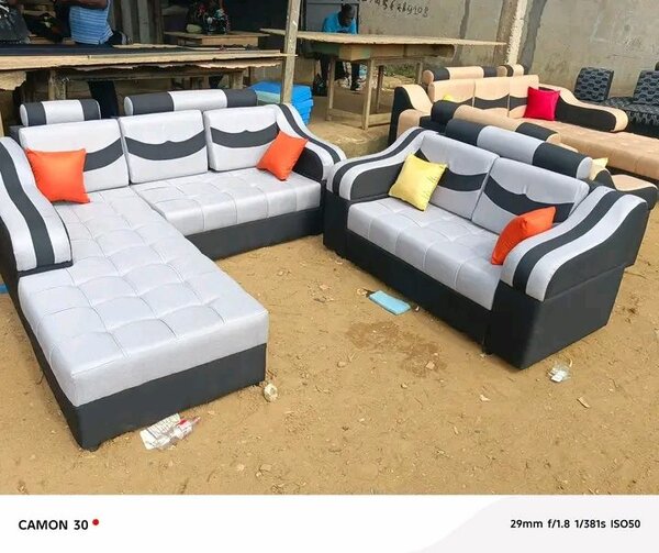 Fouteuil 7 place disponible