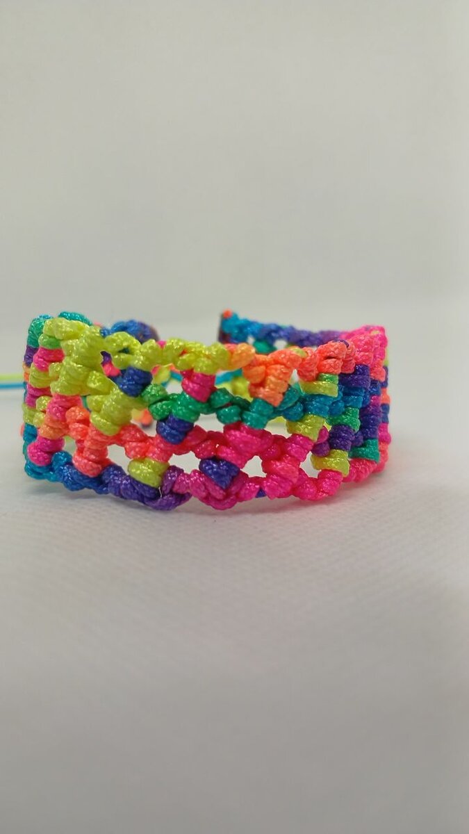 Thread bracelet