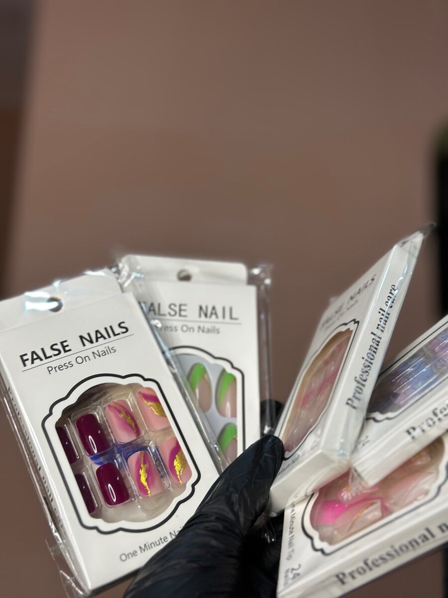 False nails