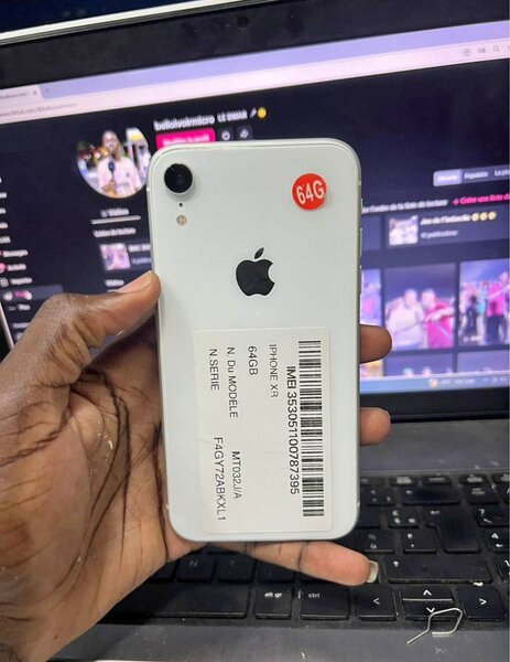 iPhone XR 64 Go Rouge