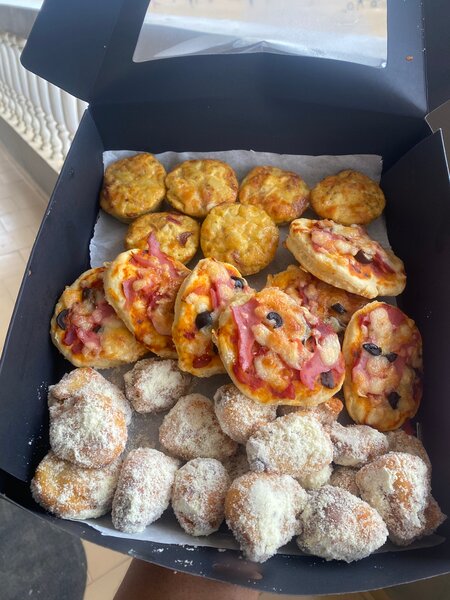 Assortiment de Mini-Pizzas et Wraps