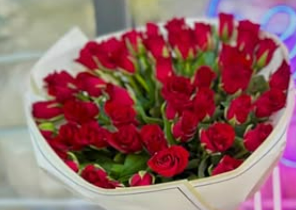 51 роза