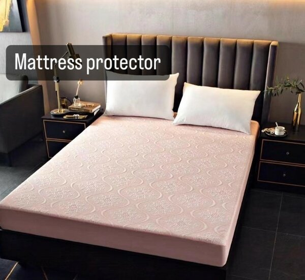 Mattress protector 